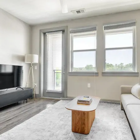 Riverside 2Br W Pool Gym Wd Nr Airport Atx-79